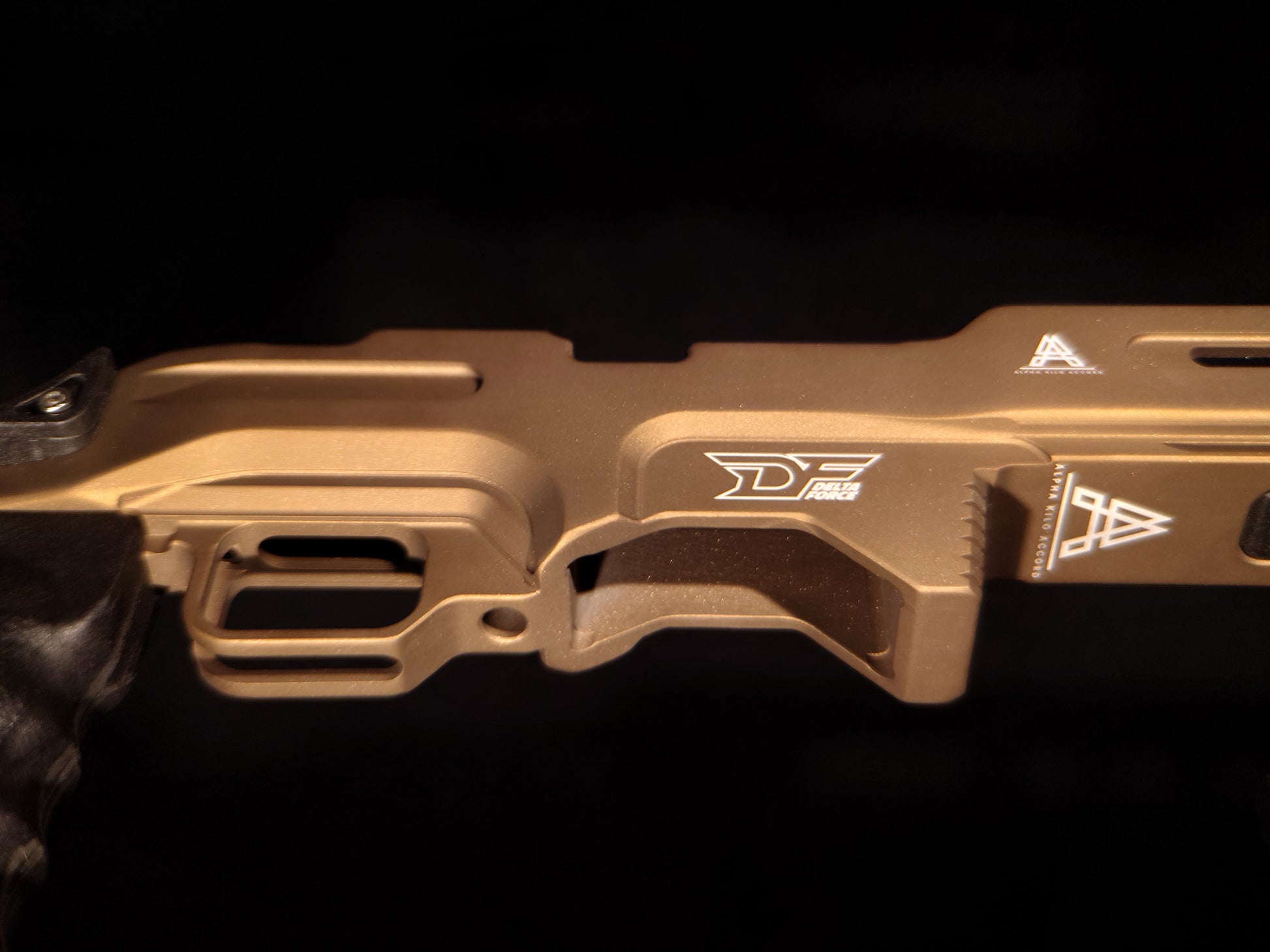 Burnt Bronze Notus Chassis FX DRS Block Cut Out
